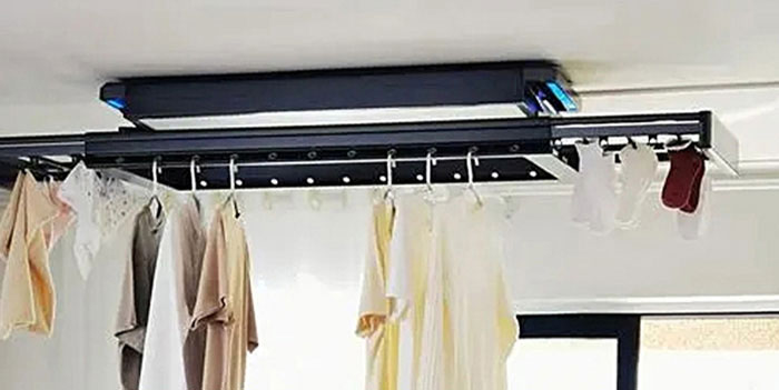 Clothes airing machine